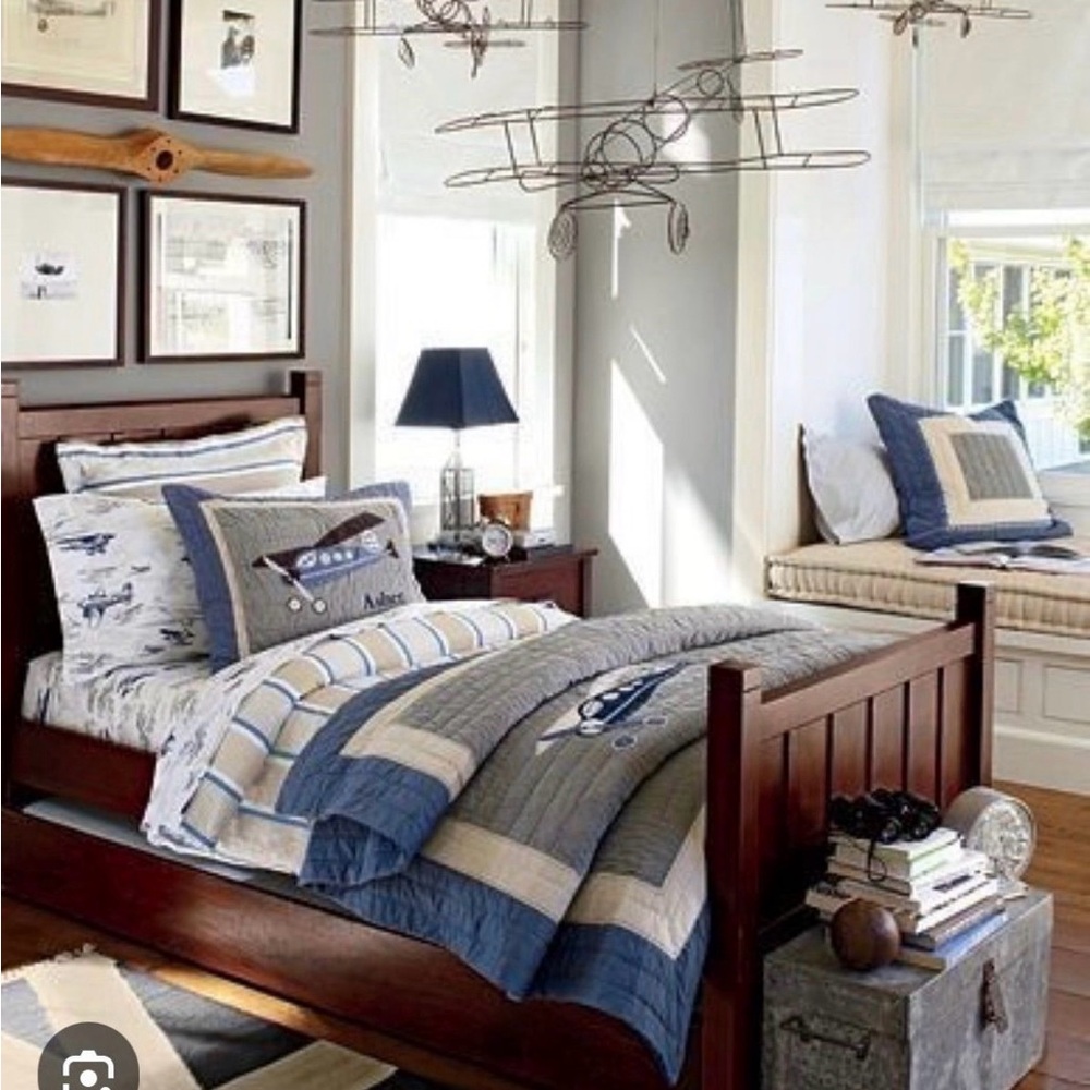 Pottery Barn Airplane Quilt plus 2 Shams